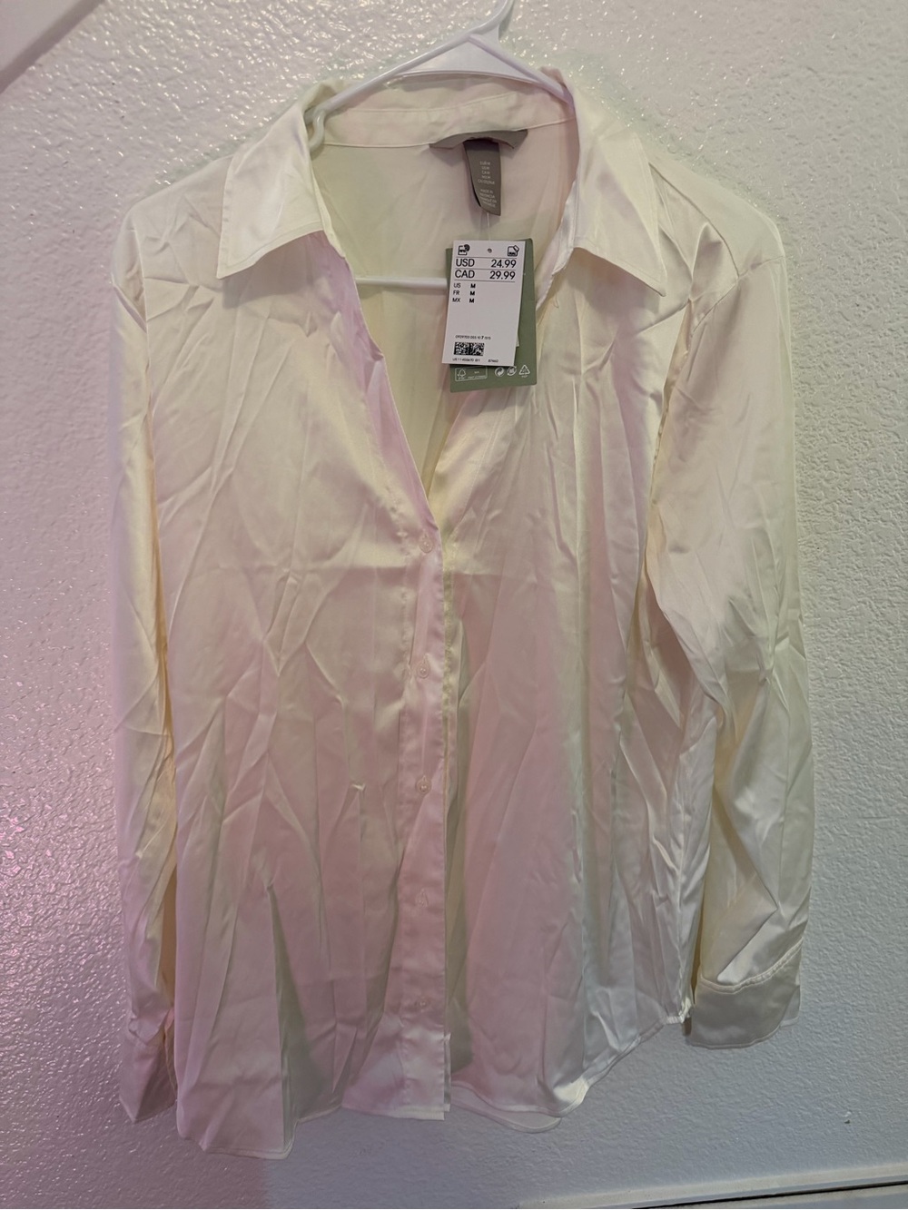 H&M Cream Collared Button-Up Shirt